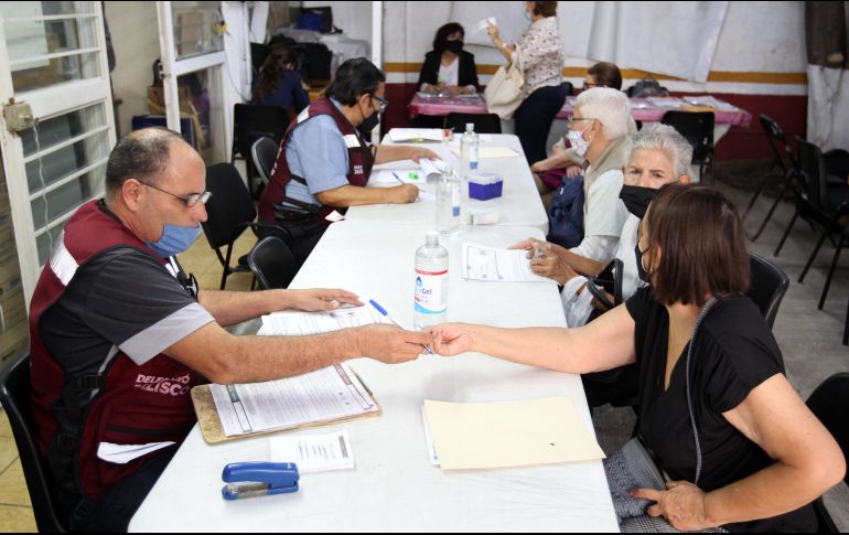 Adultos mayores tienen hasta el 31 para hacer permutas  de Banamex a Banco del Bienestar. EL INFORMADOR/ARCHIVO