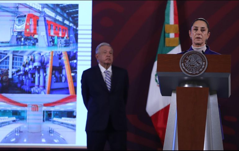 En Palacio Nacional, y frente a la jefa de gobierno de la Ciudad de México, López Obrador asegura que es una mujer profesional, honesta y con 