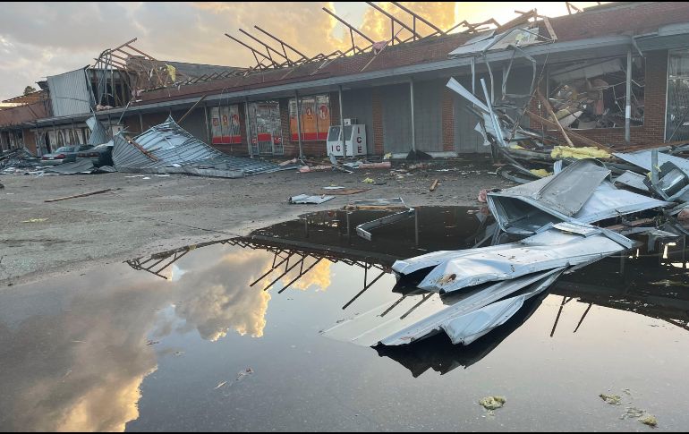 Al menos 12 personas resultaron heridas. B. Dill/AP