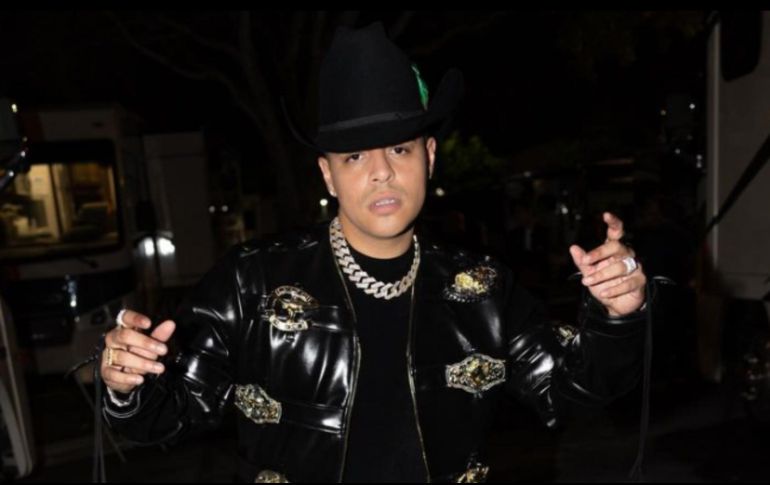 Eduin Caz reapareció para explicar la razón de su concierto pospuesto, pero lo que más llamó la atención de sus fans fue que de fondo se escuchaba el nuevo lanzamiento de Shakira. INSTAGRAM/@eduincaz