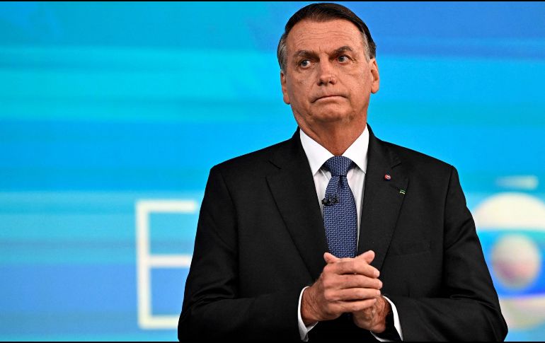 La Fiscalía alega que Bolsonaro compartió un video el 10 de enero que cuestionaba el resultado de los comicios, lo que supondría una 