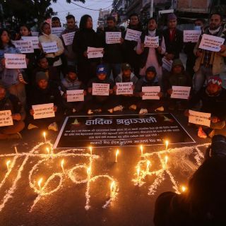 Nepal declara luto nacional y llora a las víctimas de accidente aéreo