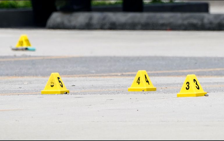 El joven Ramón Antonio, el cual presentaba varias heridas de bala, aún se encontraba vivo, por lo que dispusieron su traslado al Hospital General de Culiacán. AP/ARCHIVO