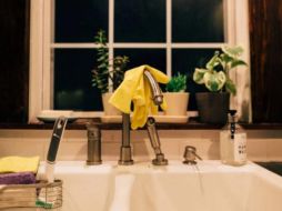 El fregadero tiene 100 mil veces más bacterias que el lavabo del baño. SUN