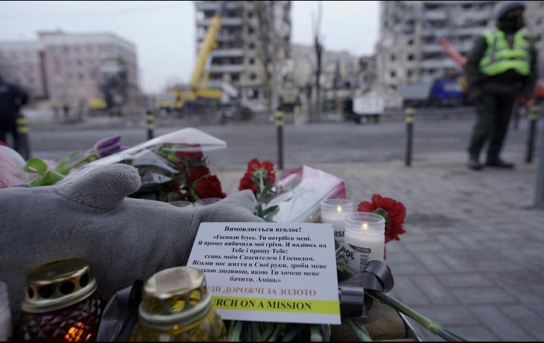 Unas 400 personas perdieron sus viviendas; 72 apartamentos quedaron completamente arruinados y otros 236 sufrieron daños irreparables. AFP/V. Matokha