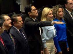 La Comisión Permanente emitió 24 votos a favor, uno en contra y 10 abstenciones. SUN