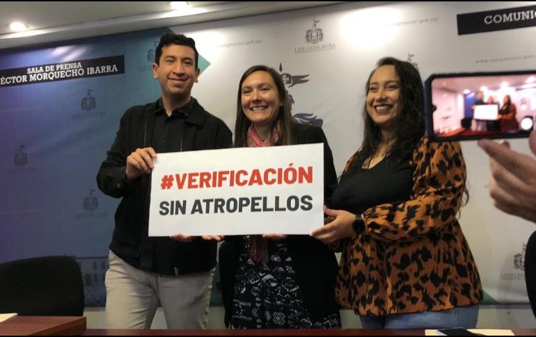 La diputada, Susana de la Rosa, argumentó que la disminución del cobro se puede dar con la modificación de contratos con los concesionarios de los verificentros y el de la tecnología usada para las revisiones. EL INFORMADOR / R. Rivas