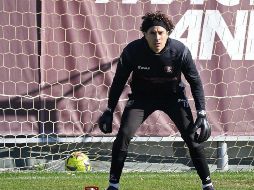 Guillermo Ochoa se dijo listo para asumir su próximo partido como arquero del Salernitana. Twitter/@OfficialUSS1919