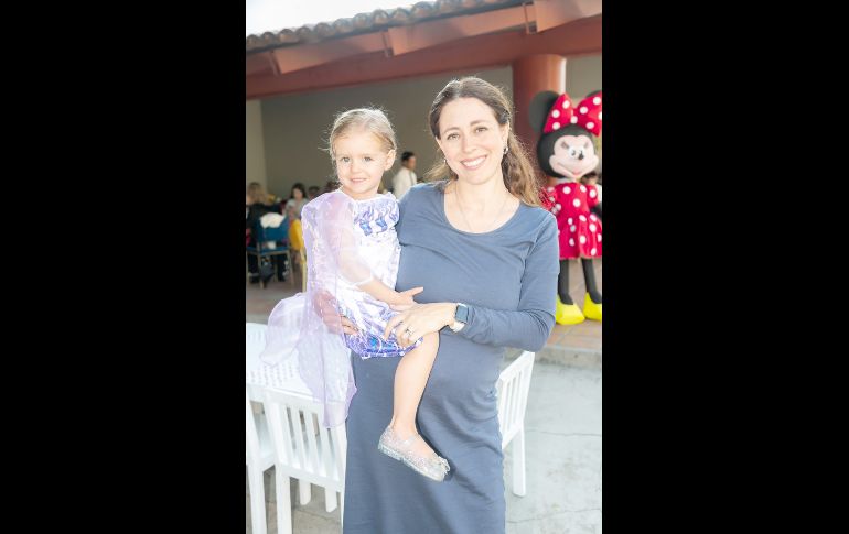 Macarena Cortés y Gaby Aristi. GENTE BIEN JALISCO/Jorge Soltero