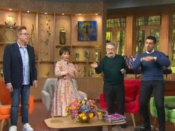 Los conductores del programa también decidieron unirse al reto de la cantante colombiana. TWITTER / @VentaneandoUno