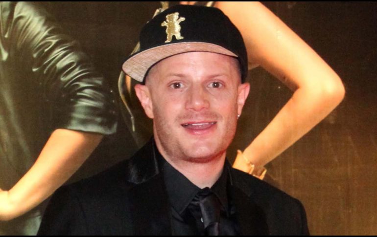 El hijo de Facundo se mostraba nervioso a pesar de que su padre le daba ciertas instrucciones.  SUN / ARCHIVO