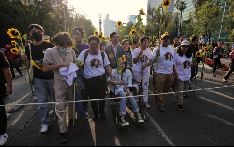 Familiares de Yaretzi, quien falleció en el acciente del metro, pidieron justicia. SUN/Fernanda Rojas