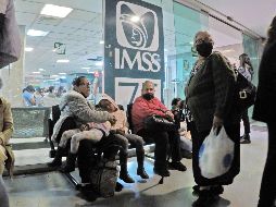 Los jubilados del IMSS y del ISSSTE recibirán más recursos a partir del siguiente mes; esto se debe a un decreto que determinó el incremento al salario mínimo en este año. EL INFORMADOR/A. Camacho