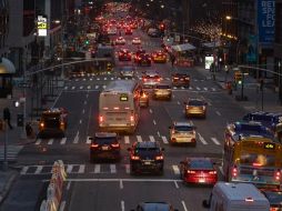 En total, 41 mil solicitantes de asilo han llegado a la ciudad desde la primavera pasada, según el alcalde. A. Kudacki. AP