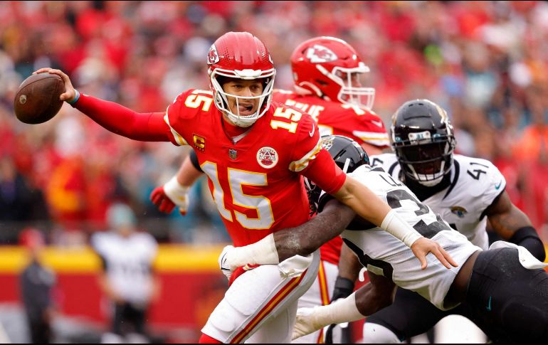 El mariscal de campo Patrick Mahomes tuvo una tarde sublime. AFP/ David Eulitt