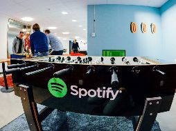 El anuncio de Spotify, que publicará sus resultados anuales el 31 de enero, sigue a una serie de planes de despidos anunciados por tecnológicas como Amazon y Google. AFP/ARCHIVO