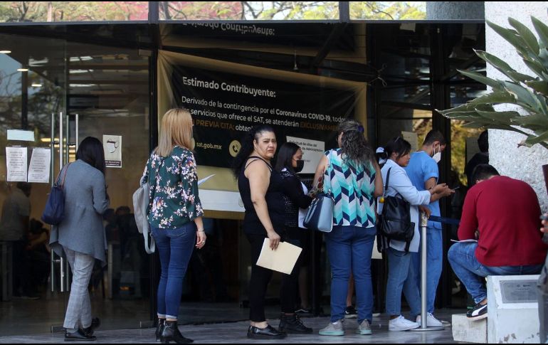 Disminuye la disponibilidad de sacar una cita presencial en el SAT.  EL INFORMADOR/ ARCHIVO