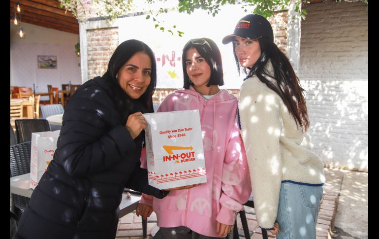 Claudia Barajas, Ana Paula Hueso y Estefanía Padilla. GENTE BIEN JALISCO/Tony Martínez