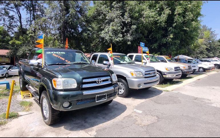 Siete de cada 100 autos que circulan en el país lo hacen sin protección alguna. ARCHIVO