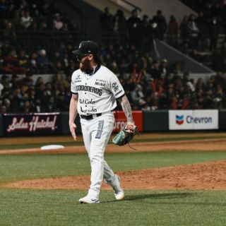 LMP: Los Algodoneros apalean a los Cañeros y toman un respiro en la final