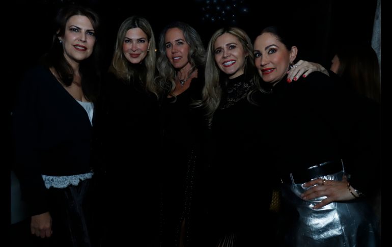 Karla Rosas, Lissy Bernal, Karem Finsterwalder, Ivonne Torres y Elba Acedo. GENTE BIEN JALISCO/Claudio Jimeno