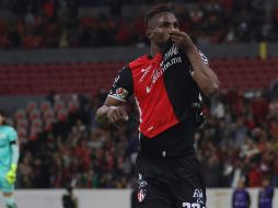 El colombiano Quiñones le dio el empate a los rojinegros.  IMAGO7/Juan Carlos Núñez