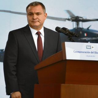 Acusan a García Luna por tráfico de drogas en aeropuerto de CDMX