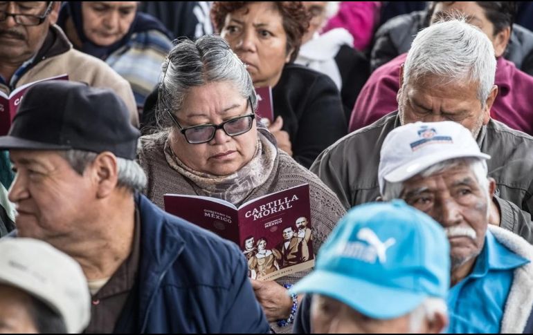 Se reporta un avance del 80% de avance en la entrega de tarjetas del Banco del Bienestar. ESPECIAL