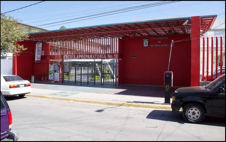 Ángel Damián estudia en la preparatoria 18 de la UDG. ESPECIAL