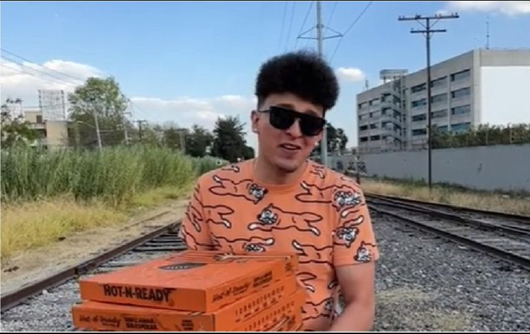 El video publicado en su cuenta de TikTok este miércoles se volvió viral rápidamente, pues cuenta con más de 10 millones de reproducciones, 1 millón de Me gusta y cinco mil comentarios. TikTok / hotspanishmx