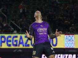 Luego de tres derrotas y diez goles en contra, la directiva del Mazatlán despidió al técnico Gabriel Caballero, por lo que llegan dubitativos al partido de este fin de semana. IMAGO7