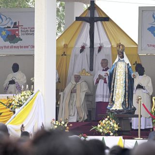 El Papa Francisco hace una última llamada a la paz en Sudán del Sur