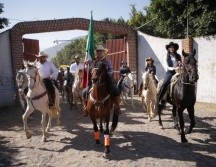 El alcalde de Tlajomulco, Salvador Zamora, tomó parte del recorrido ecuestre este domingo. EL INFORMADOR/C. Zepeda
