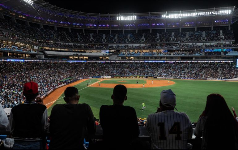 Este año participan en la Serie del Caribe 2023 República Dominicana, Puerto Rico, México, Cuba, Curazao, Panamá, Colombia y el anfitrión Venezuela. EFE / R. Peña