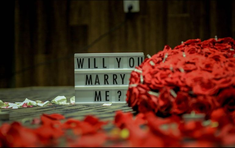 Elige el destino perfecto para hacer tu propuesta. ESPECIAL/Photo by Gift Habeshaw on Unsplash.