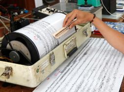 El temblor de baja magnitud fue percibido debido a que se registró a una profundidad de dos kilómetros. EFE / ARCHIVO