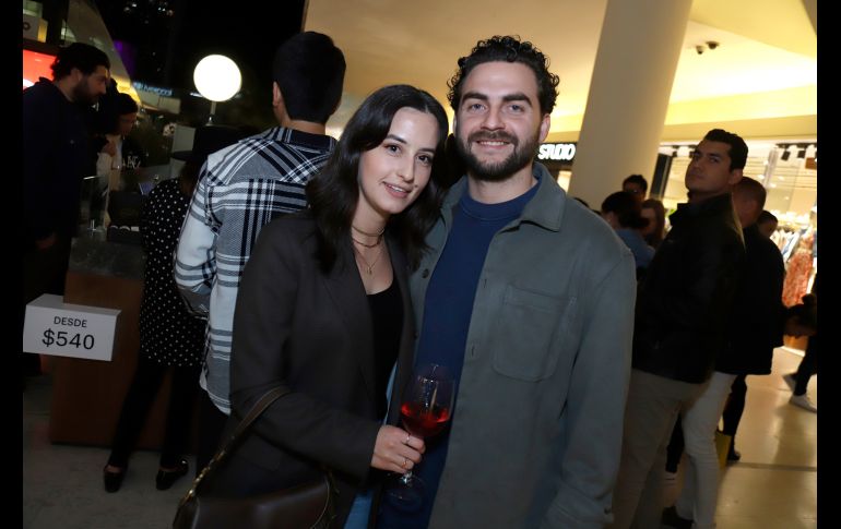 Jimena Laveaga y Santiago Zárate. GENTE BIEN JALISCO/Claudio Jimeno