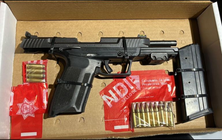 El arma se denomina en Latinoamérica “matapolicías” porque puede perforar algunos tipos de chalecos antibalas. ESPECIAL/Policía de Guadalajara