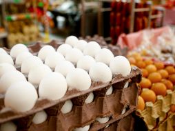 El huevo es un alimento básico para las familias tapatías, y es uno de los principales ingredientes en los desayunos, se puede preparar de mil maneras y también es insumo para pasteles y panecillos. EL INFORMADOR / C. Zepeda