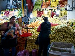 El incremento general de precios en diciembre se ubicó por arriba del consenso de los analistas de 7.89% a tasa anual. EFE/J. Méndez