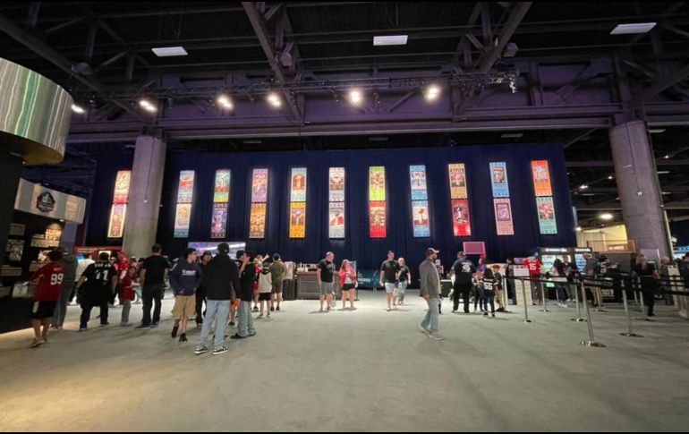 Durante toda la semana, miles de aficionados se han dado cita al Centro de Convenciones de Arizona. EL INFORMADOR/Patricia Gallardo.