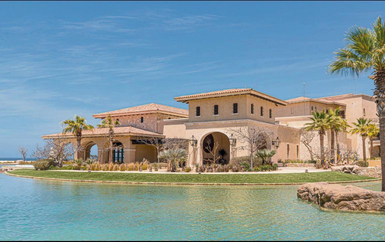 Anica. Uno de los restaurantes más suculentos y románticos de Cabo San Lucas en un entorno calcado del paraíso.