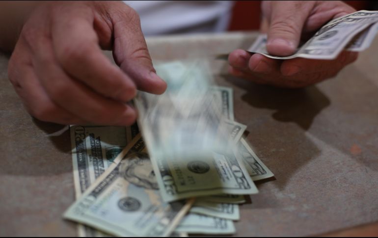 De acuerdo con el Banco de México, el tipo de cambio para hoy es de 18.66 por cada dólar. EL INFORMADOR/ARCHIVO