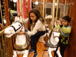 El carrusel Tapatío se encuentra en el Jardín Reforma en el Centro Tapatío. EL INFORMADOR/ CARLOS ZEPEDA