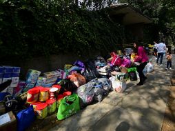 La Sedena indica que se buscaba recolectar 50 toneladas de ayuda, pero se consiguieron 95. AFP / P. Pardo