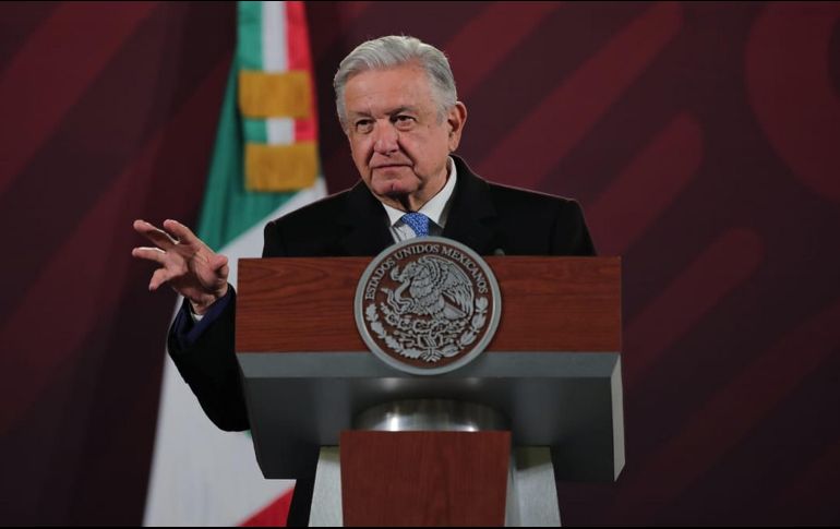 López Obrador señaló que el grupo de Aguilar Camín, junto con empresas españolas, eran los encargados de hacer los libros de texto gratuito. SUN/F. Rojas