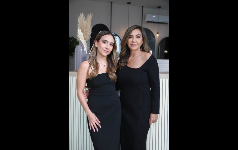 Paola Aguilera y Claudia González. GENTE BIEN JALISCO/Tony Martínez