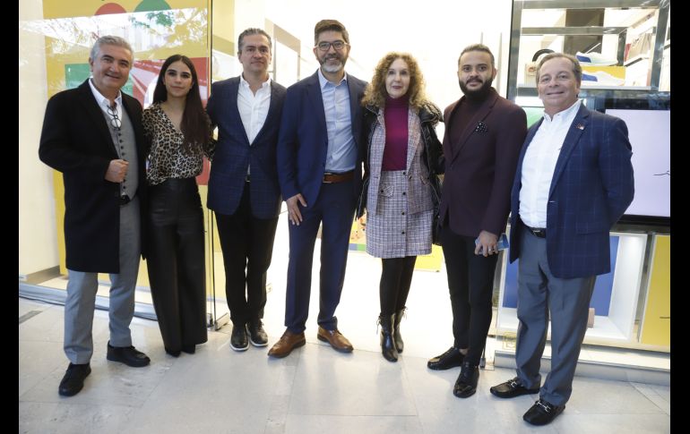 Carlos Ruiz Velasco, Nohemí Contreras, Edgar Lili, Daniel Toro, Cristina Ibarbia, Edgar Arredondo y Paco Jiménez. GENTE BIEN JALISCO/Claudio Jimeno