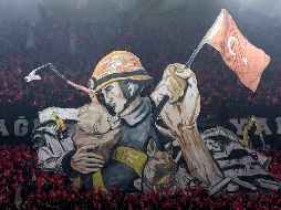 Potro apareció en el mosaicos mostrado por fans de un equipo turco. AP