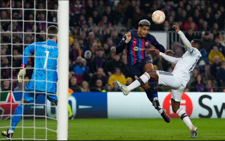 Todo se definirá en el duelo de vuelta en Old Trafford la próxima semana. EFE/Alejandro Garcia